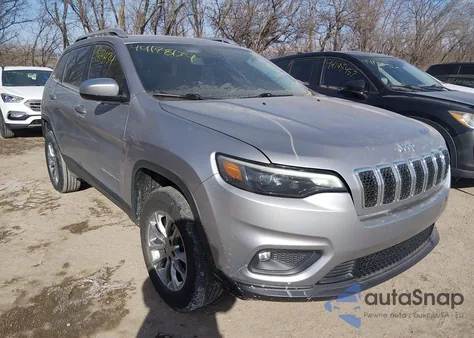 2019 Jeep Cherokee Latitude Plus 4X4 from USA, damaged, VIN 1C4PJMLN6KD211967